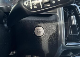 Kia Sorento 2.2CRDi 4x4 AUTOMAT 7MÍST DPH nafta automat - 9