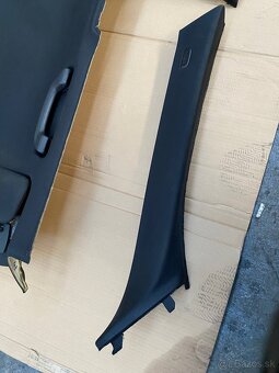 Čierny strop BMW F10 rad 5 - 9