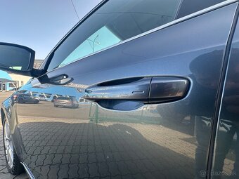 Škoda Octavia Combi 2.0 TDi Style DSG - 9
