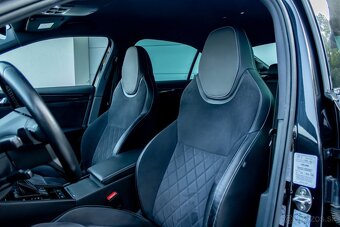 Škoda Superb / 2.0 TDI / 4x4 - 9