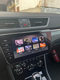 Škoda Superb Combi 2.0 TDI L&K DSG - 9