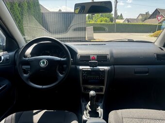 Škoda Octavia 1.6 75kW Benzín Elegance TOP - 9
