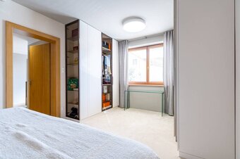 Rodinný dom na Levickej - luxusné bývanie vo výnimočnej štvr - 9