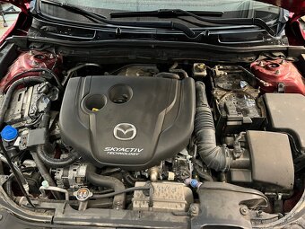 Predám Mazda 3 2.2D 110kw Skyactiv - 9