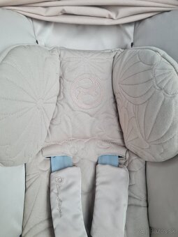 Cybex Flowers Cloude Z I size vajíčko - 9