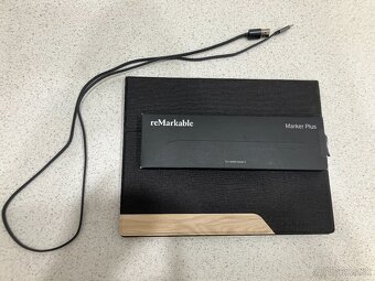 Remarkable 2 + marker plus + obal + kábel + náhradné hroty - 9