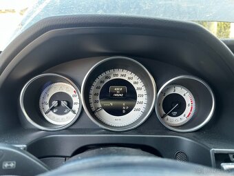 Mercedes-Benz W212 E250 CDI 4Matic - 9