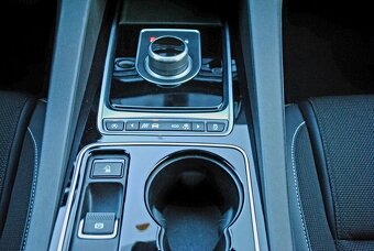JAGUAR F-PACE - PREDAJ AJ NA SPLÁTKY - 9