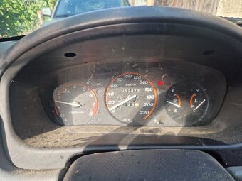 Predám Honda CR-V 2.0i - 9