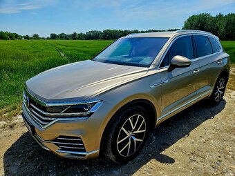 Na predaj Volkswagen Touareg 3.0 V6 - 9