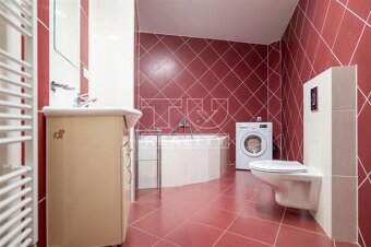 EXKLUZÍVNE IBA U NÁS 2-IZBOVÝ BYT 53 M2 S TERASOU 15 M2... - 9