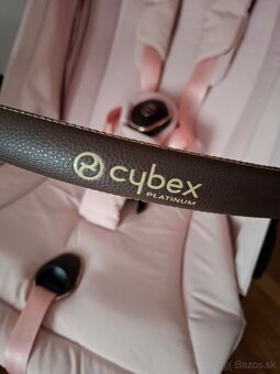 Peach pink cybex coya pre dievčatko - 9
