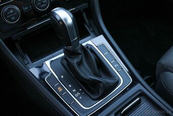 VW Golf Variant 2.0Tdi 110kw dsg 2018 - 9