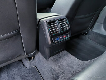 VW Passat Variant 2.0TDI 110KW 2016 Highline - 9