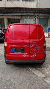 Ford Tranzit Courier - 9