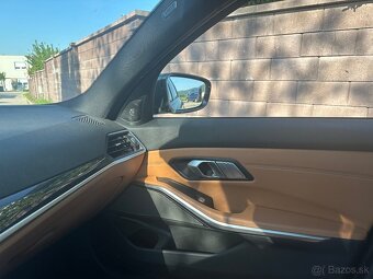 2021 BMW 330e - 9