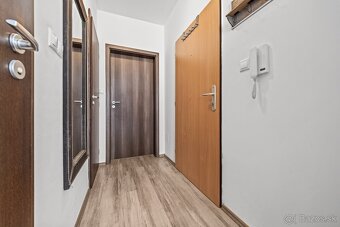 Predaj 2 izb. byt s predzáhradkou v 12 ročnom bytovom dome - 9