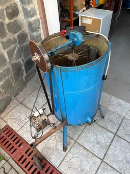 Medomet 3-rámikový na 220V - 9