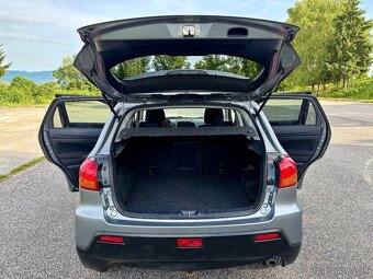 Mitsubishi ASX 1.6 MIVEC Inform BENZÍN - 9