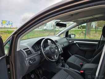 Volkswagen Touran 2.0 TDI - 9
