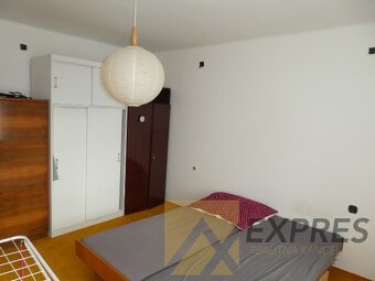 RK EXPRES - predaj 4 izbový byt v Handlovej, 90 m2, ul.29.au - 9