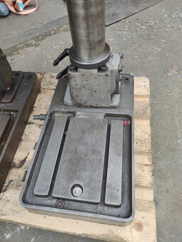 stolová vrtačka IXION BT 30 - do 40 mm - 9