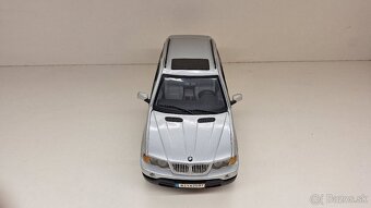 1:18 BMW X5 - 9