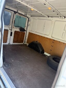 Ford Transit s Klimatizáciou - 9