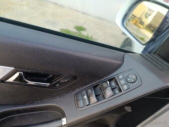 Mercedes R 320cdi 6-miestny nova STK +EK - 9