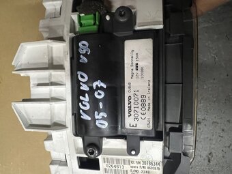 Rozpredam diely Volvo V50 - 9