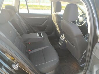 Škoda Octavia Scout 2.0 TDI 4x4 135kw - 9