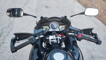 Honda CBF 1000 - 9