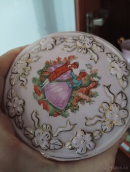 Posteľné obliečky, závesy, záclony , koberce - 9