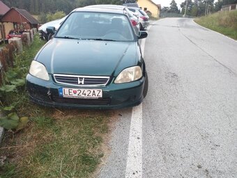 Honda Civic 1,5vtec - 9