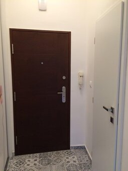 Útulná garsónka 26 m2, BA centrum, moderná rekonštrukcia - 9