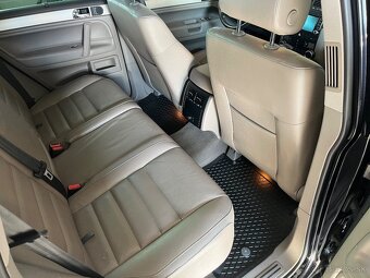 VW Touareg 7L 3.0 V6 TDI 176kW CASA Tiptronic - 9