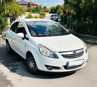 OPEL CORSA so zabudovaným nosičom na bicykle - 9