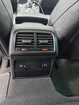Audi A4 B8 3.0 TDI 176 kw - 9