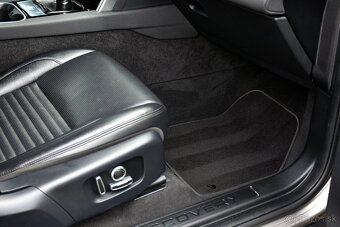 Land Rover Discovery Sport 2.0D D165 120 kW PRO - 9