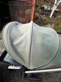 Joolz Hub+ (športový kočík + vanička+ britax romer vajíčko) - 9