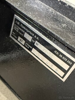 trezor - sejf na klúč SAFETRONICS - 9