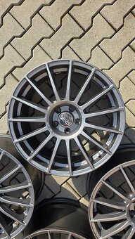 Oz Racing Superturismo LM - 9