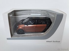 1:18 - Smart Forfour - Norev - 1:18 - 9