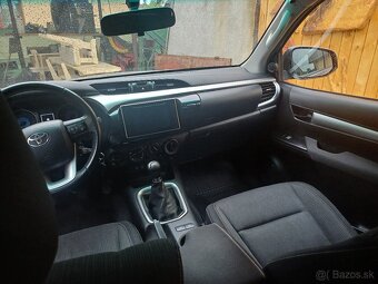 Toyota Hilux - 9