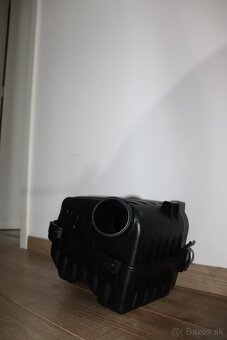 Box vzduchového filtra - 9