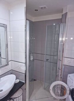 Krásny 1-izbový apartmán sídlisko Pod Brezinou - 9