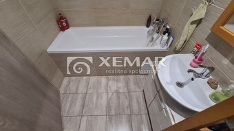 Na predaj 3-izbový byt v Hriňovej - 9