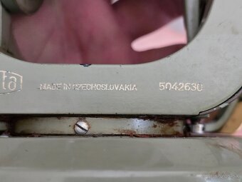 Stary ceskoslovensky teodolit ( Meopata ) 300e - 9