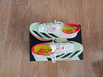 Adidas ADIZERO TAKUMI SEN 10 Bezecke velkost 41,5 NOVE - 9