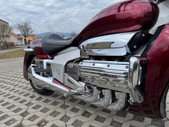 Honda Valkyrie Rune NRX 1800 - 9